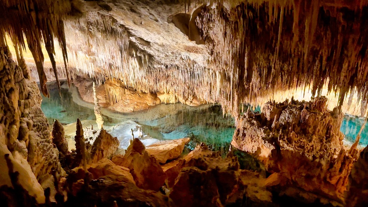 ✨ Cuevas del Drach Mallorca in 4K &ndash; Magical Underground Lake & Caves | Must-See Travel Guide 🌍