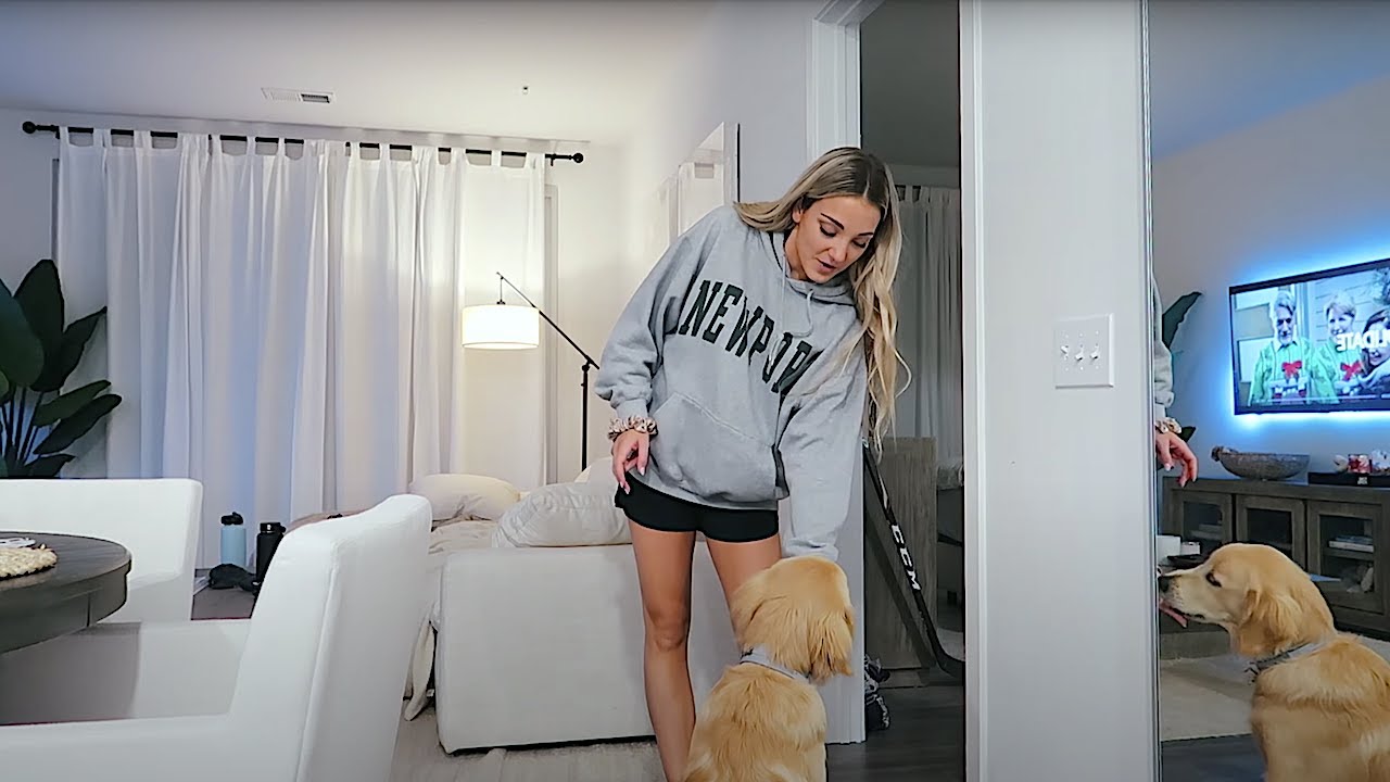 VLOG: training Brody, having an off day + new starbucks order!
