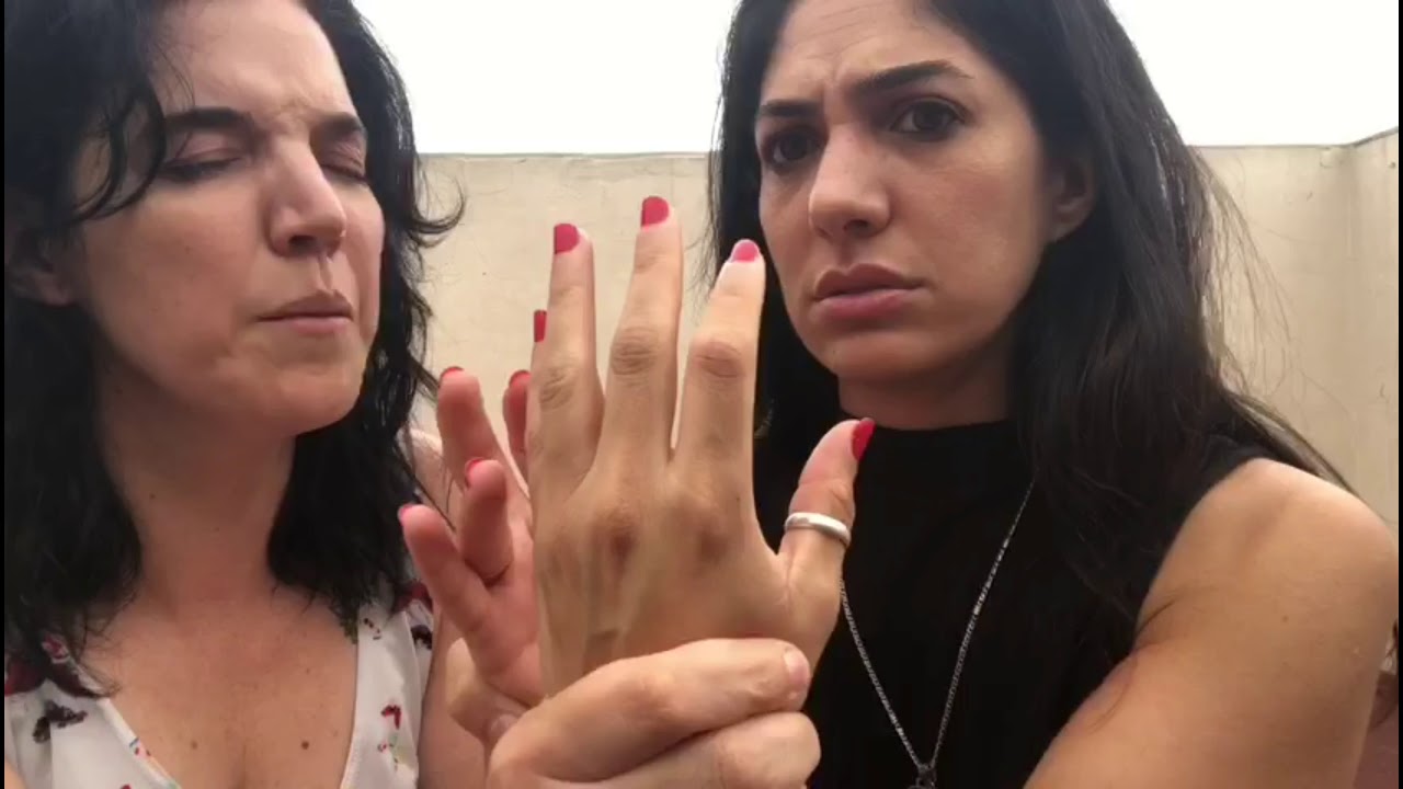 Natalia Carulias  - Escuela para mamás con Connie Ballarini - 