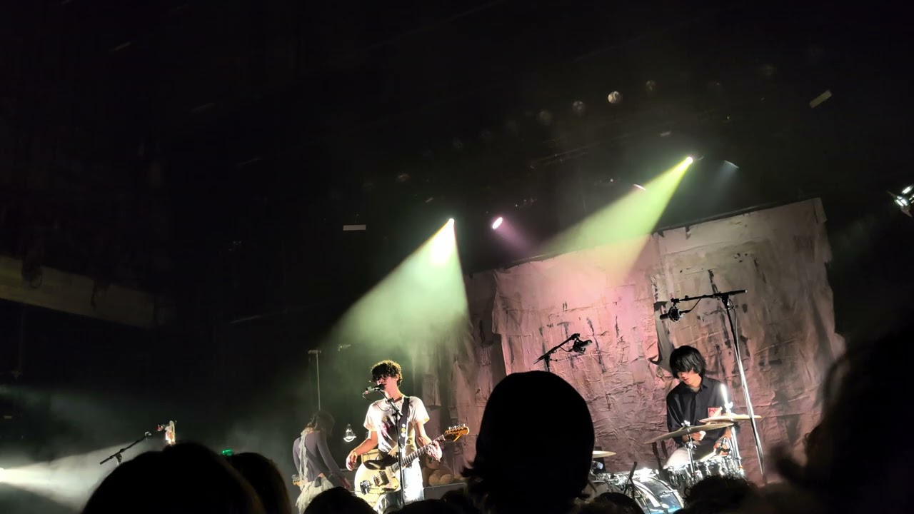 julie - knob (Live @ LA 2024-11-12)