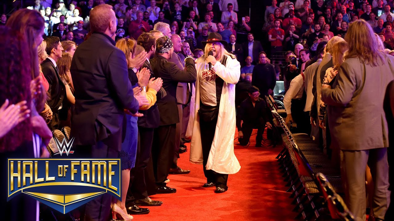 Michael Hayes goes 