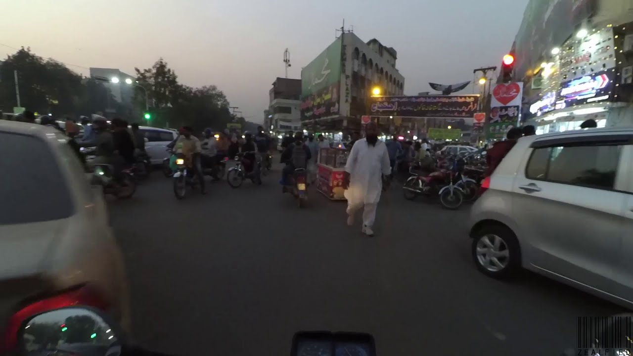 [Vlog] Hall Road, Patiala Ground, McLeod Road | Lahore