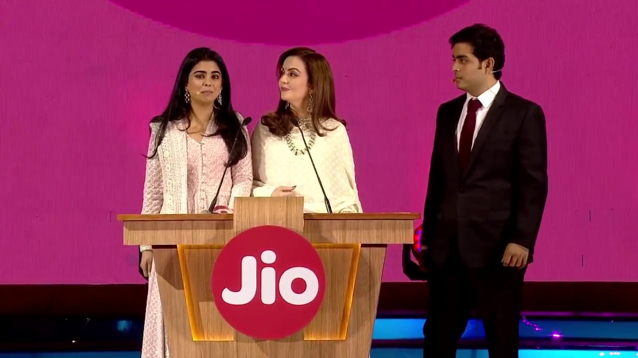 Isha Ambani and Akash Ambani Expressing Gratitude to Their Mother, Nita Ambani