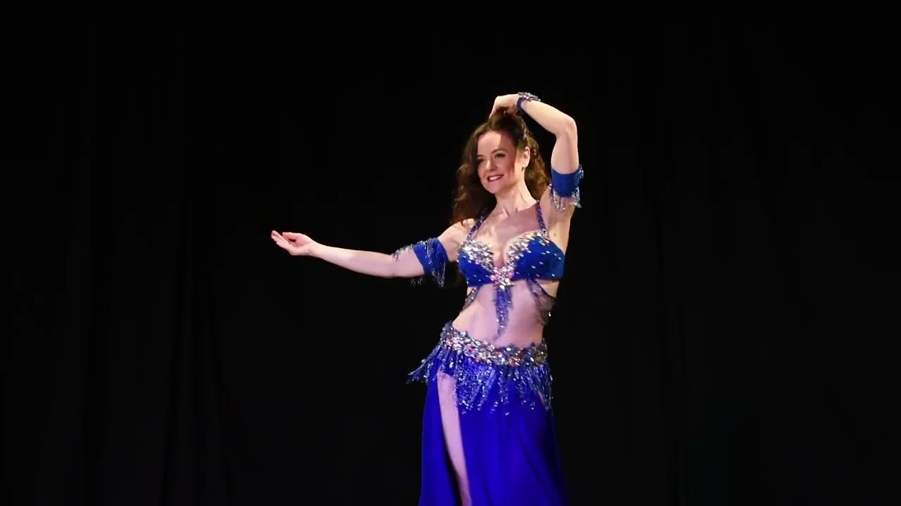 Teresa Tomás. Danza Oriental: Percusión y crótalos. 2022