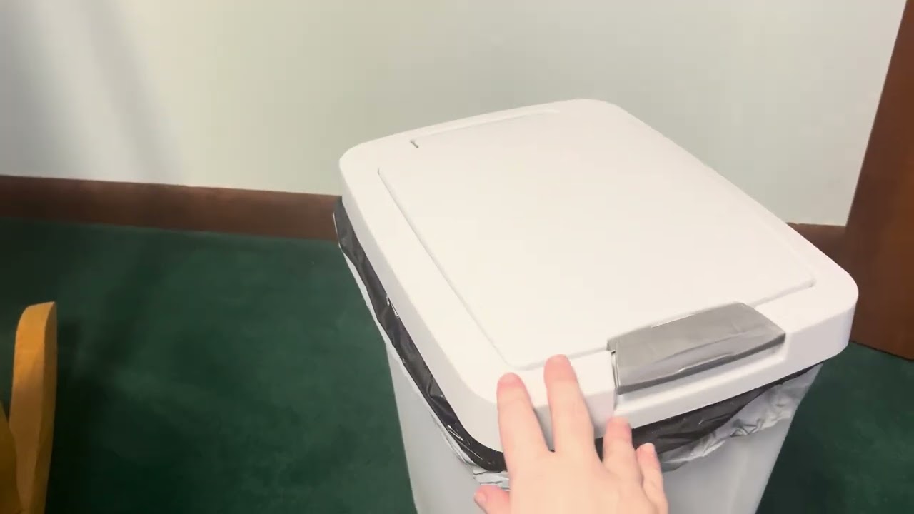 Review of Sterilite Touch Top Flip Open Lidded Trash Can