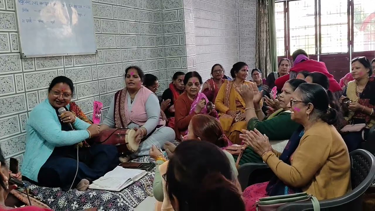        Holi special.... Lal Gulabi rang dalo re Rasiya....#viralvideo #dailyvlog # Uttrakhand