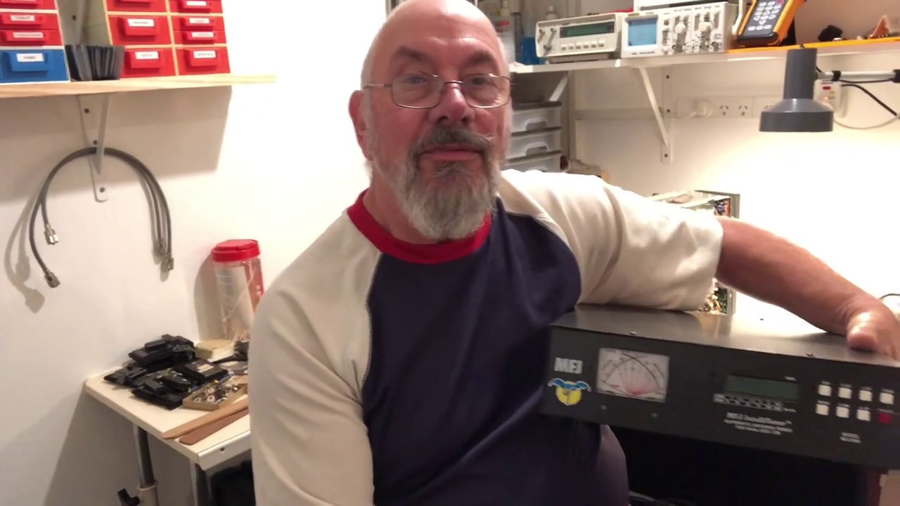 Andy's Workshop - MFJ998 antenna tuner repair