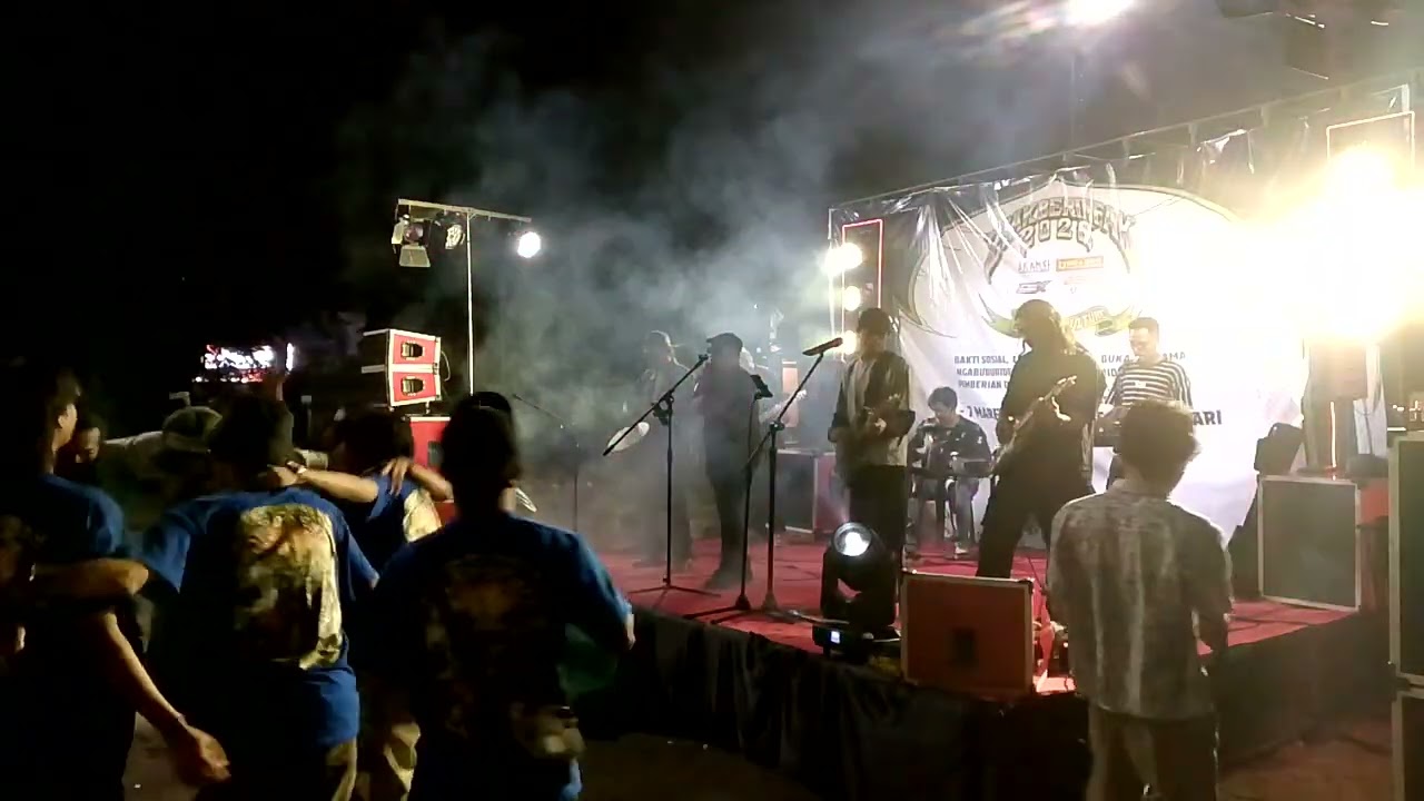 LONG TIME NO SEE KELUAR JALUR BAND