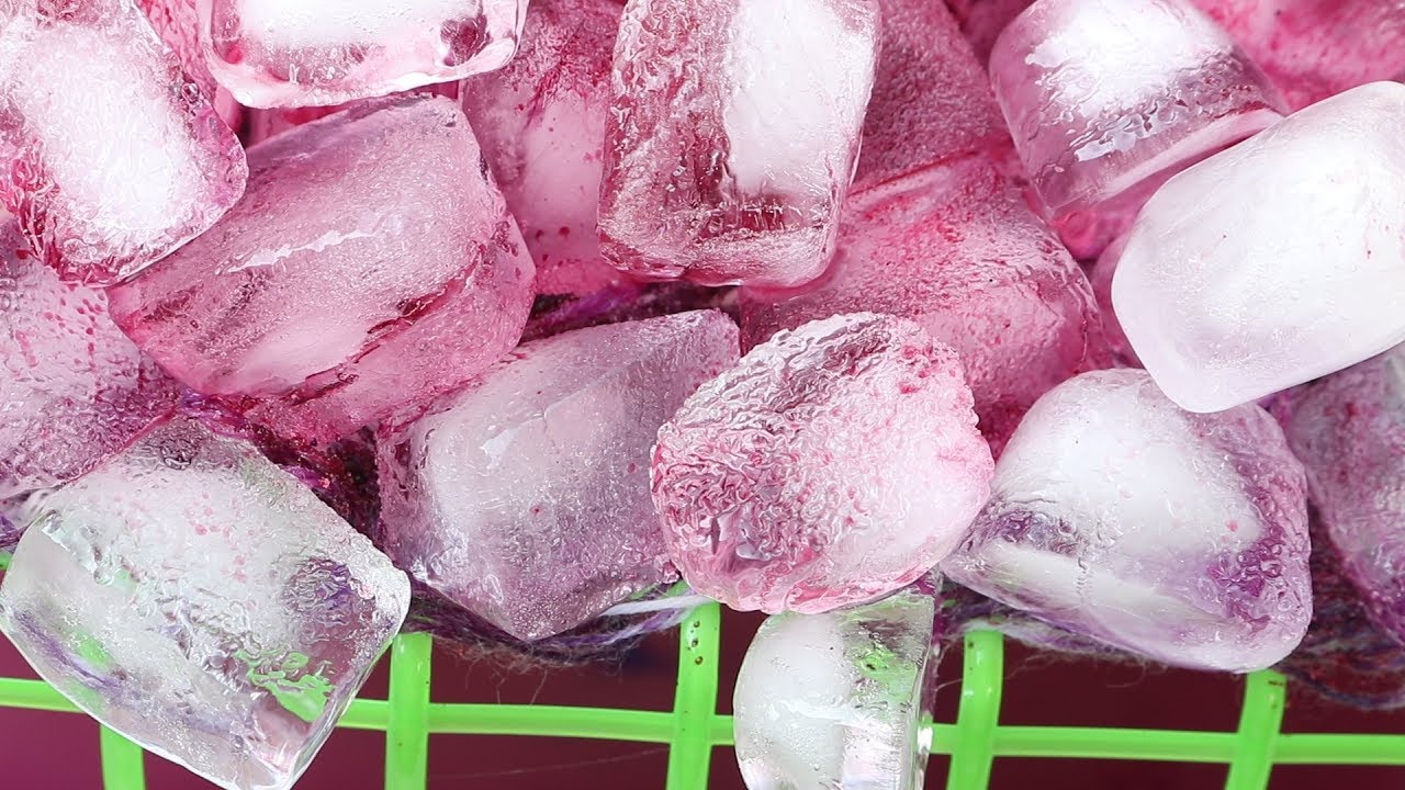 Dyepot Weekly #150 - Ice Dyeing Yarn Outside with Commercail Acid Dyes