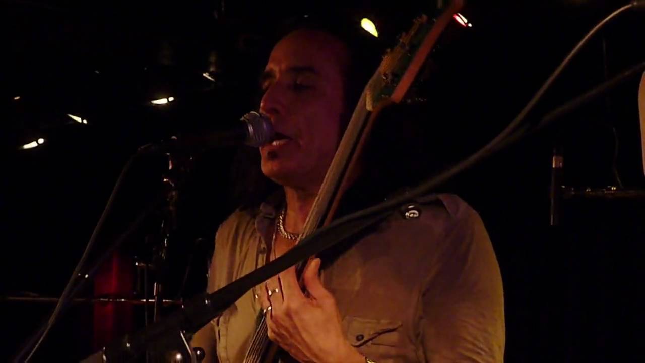 Marco Mendoza with Michael Ruff I Feel Good