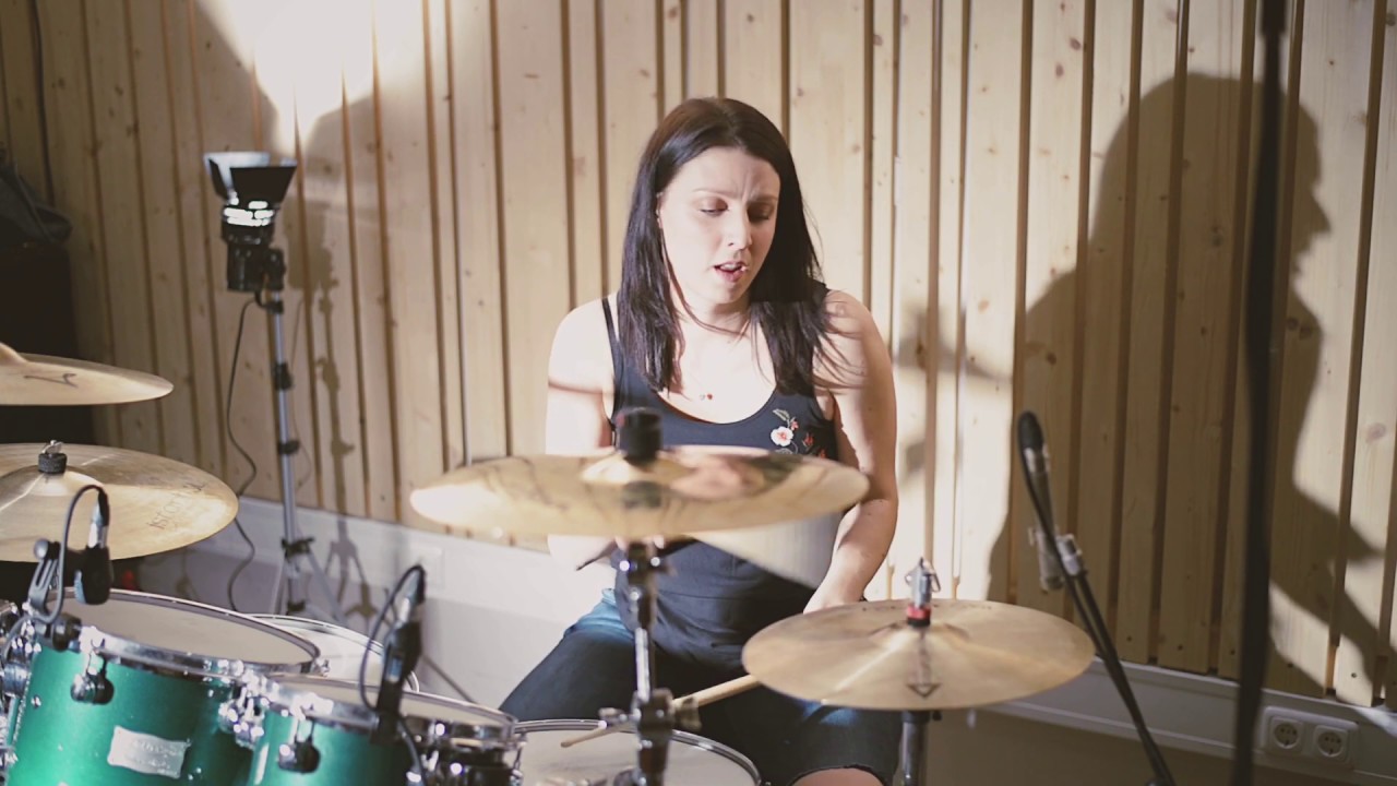 TRASH A HOTEL ROOM DRUMCOVER - JON PARDI (DRUMCOVER NINA BUKOVICS)