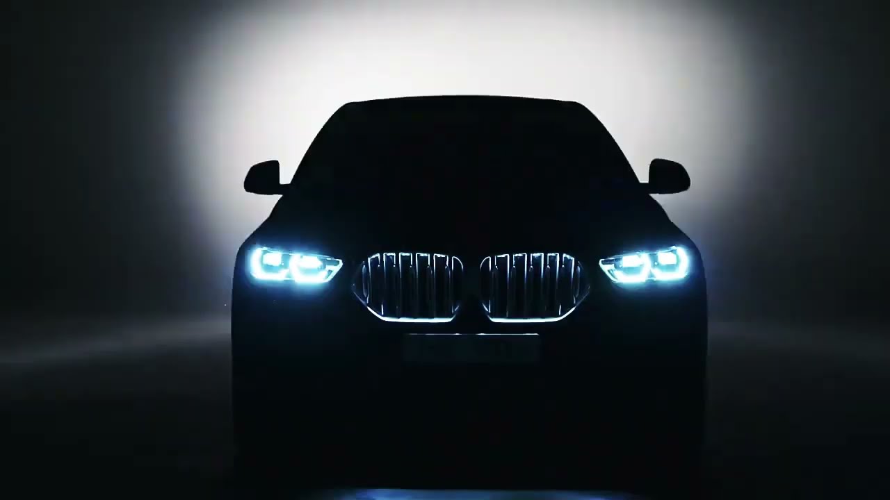 #BMW  The darkest black car which is invisible in the black shade