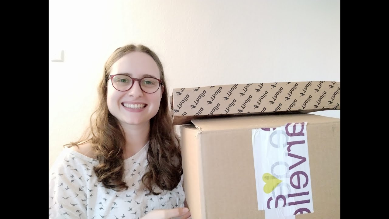 UNPACKING April // Arvelle, Thalia // Bücherwelten 2.0
