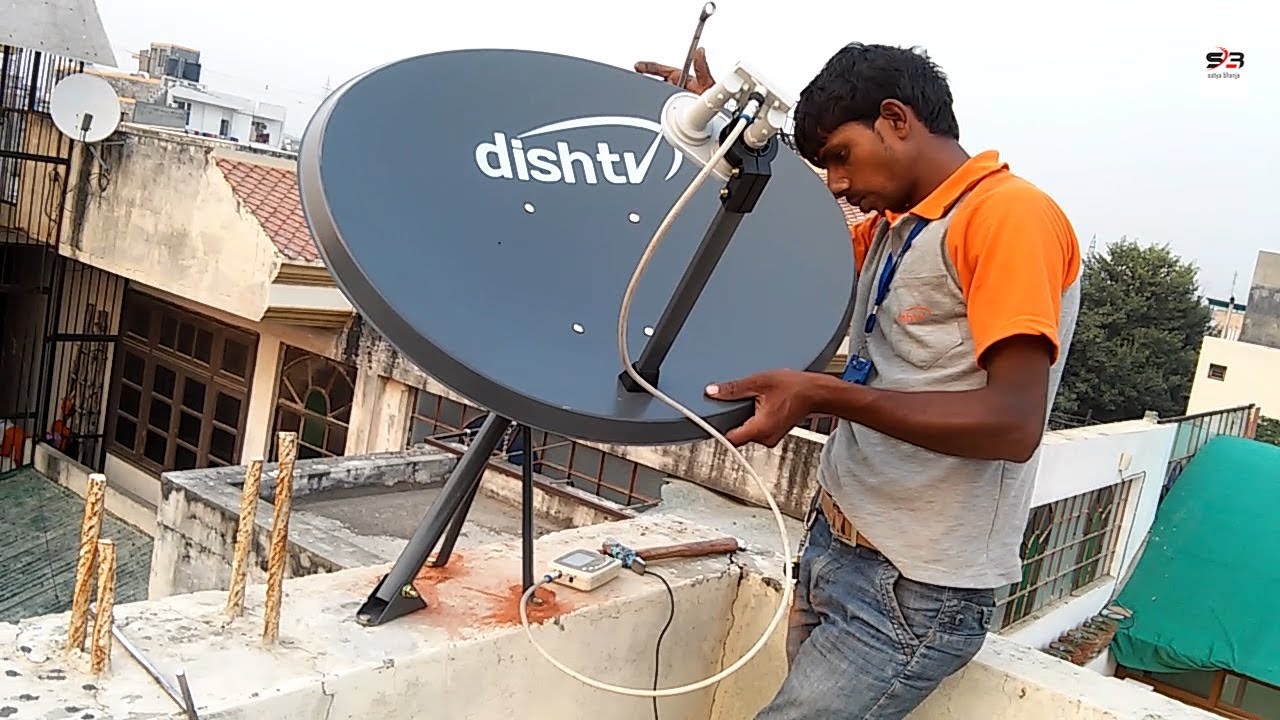 Dish TV installation | How Does Satellite Signal Finder Works? डिजिटल सेट फाइंडर का यूज़ कैसे करे?