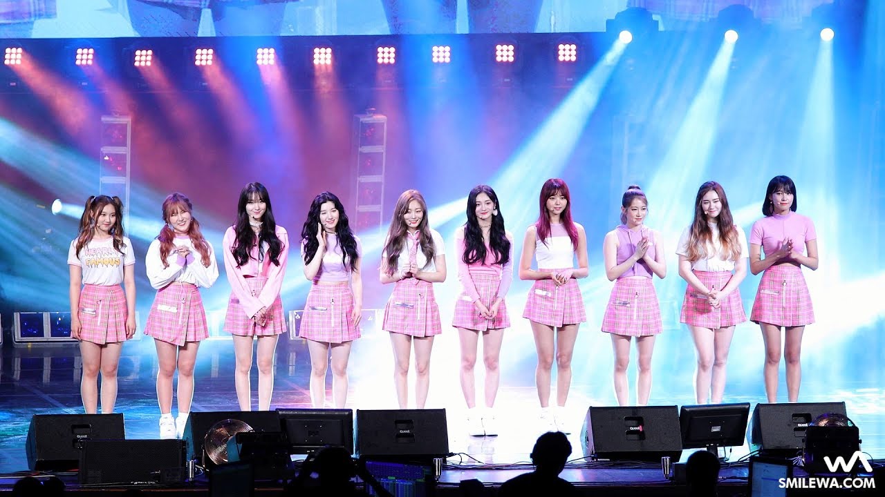 170819 프리스틴 (PRISTIN) 'Over N Over' 4K 직캠 @성남 파크콘서트 4K Fancam by -wA-