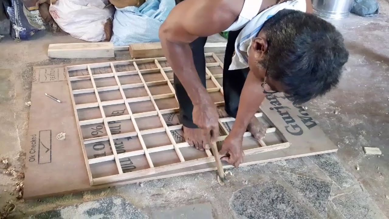 How to make a carrom at home in a simple way | कॅरम Board सिर्फ 1 दिन मे Ready?@CarromKing1