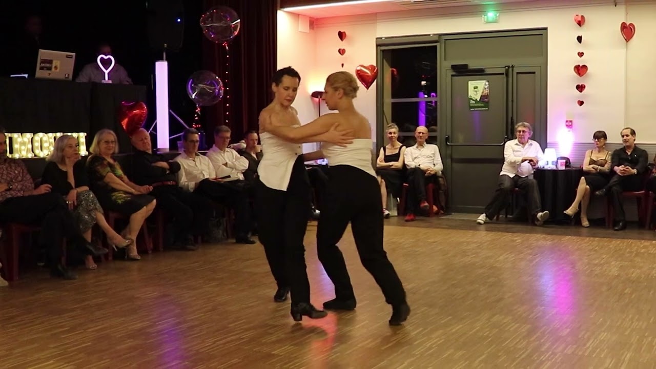 Limouzi Tango Mini 2025 - Démonstration de Maria Filali & Sigrid Van Tilbeurg