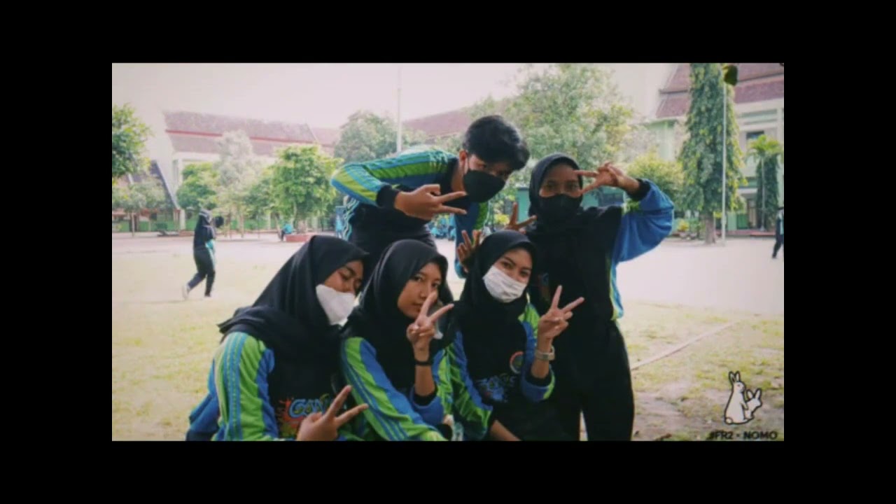 Video Kenangan Kelas XII SMA NEGERI 1 LUMAJANG
