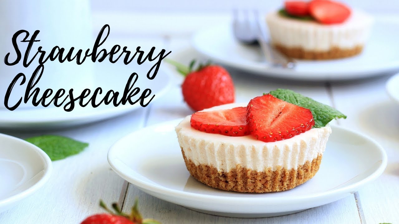 MINI NO BAKE CREAMY STRAWBERRY CHEESECAKE RECIPE | INTHEKITCHENWITHELISA