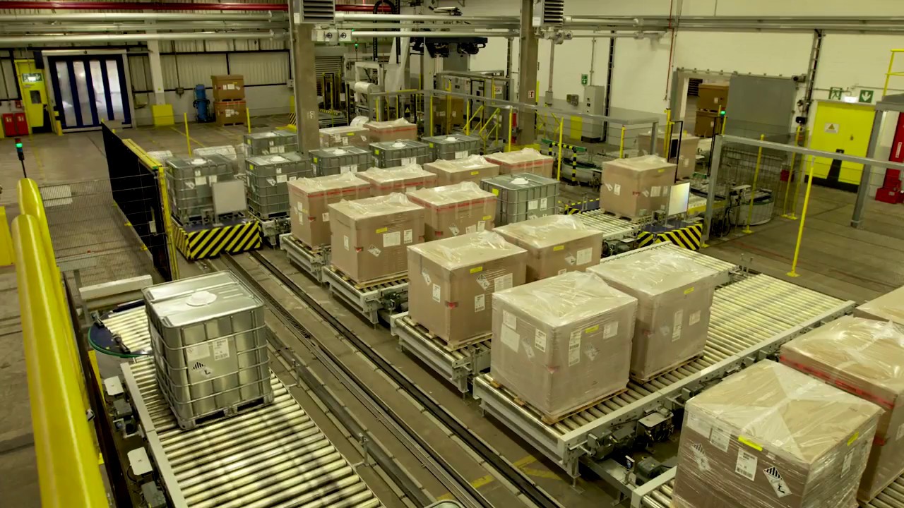 HEYNDRICKX Engineering - MSK Covertech automated warehouse pallet handeling system