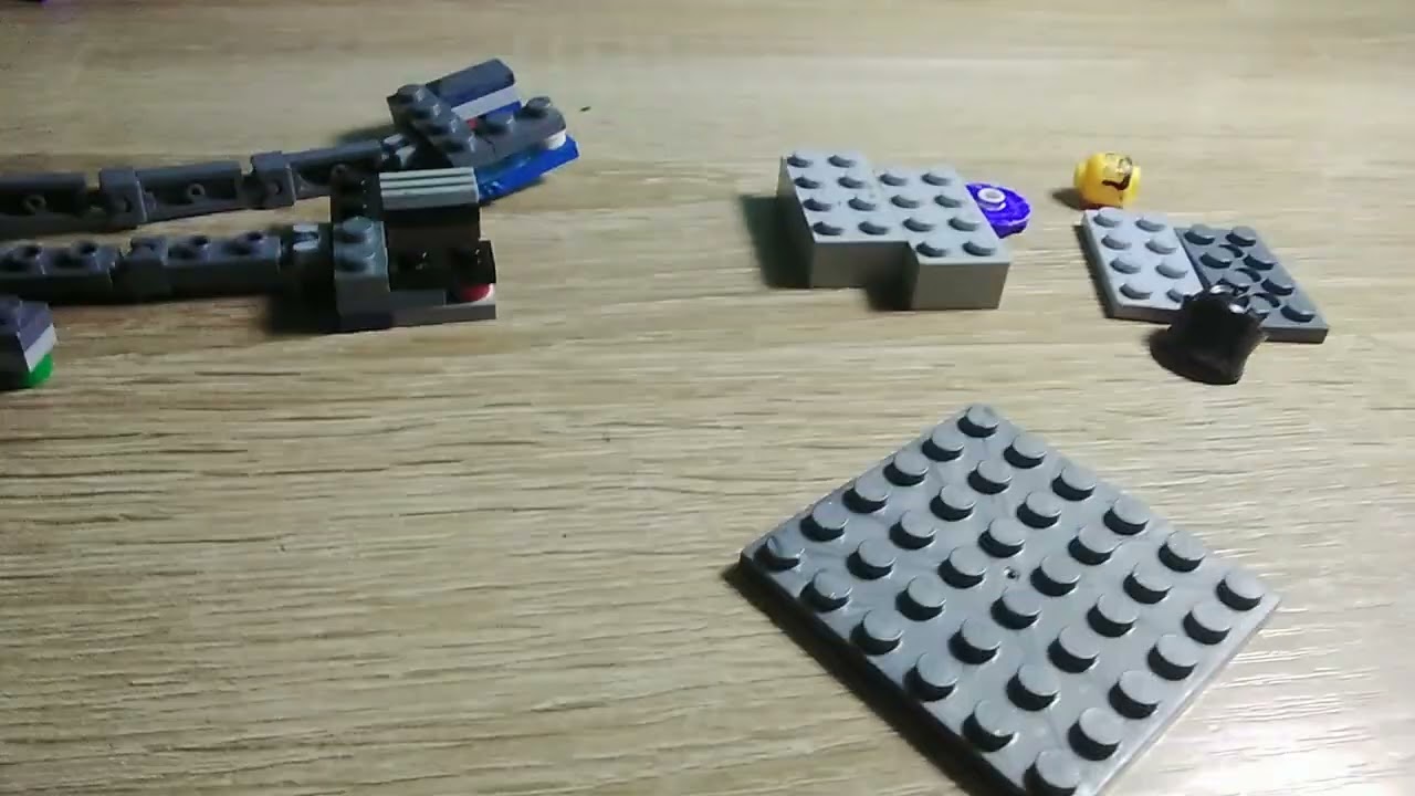 Como hacer al astro toilet tenezas en lego f&aacute;cil.