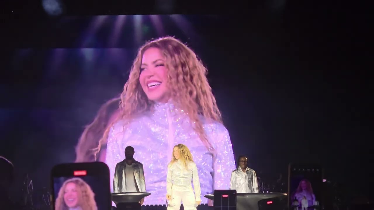 INTRO (CALORIS) + LA FUERTE Shakira Primer concierto CDMX, México 19 DE MARZO 2025