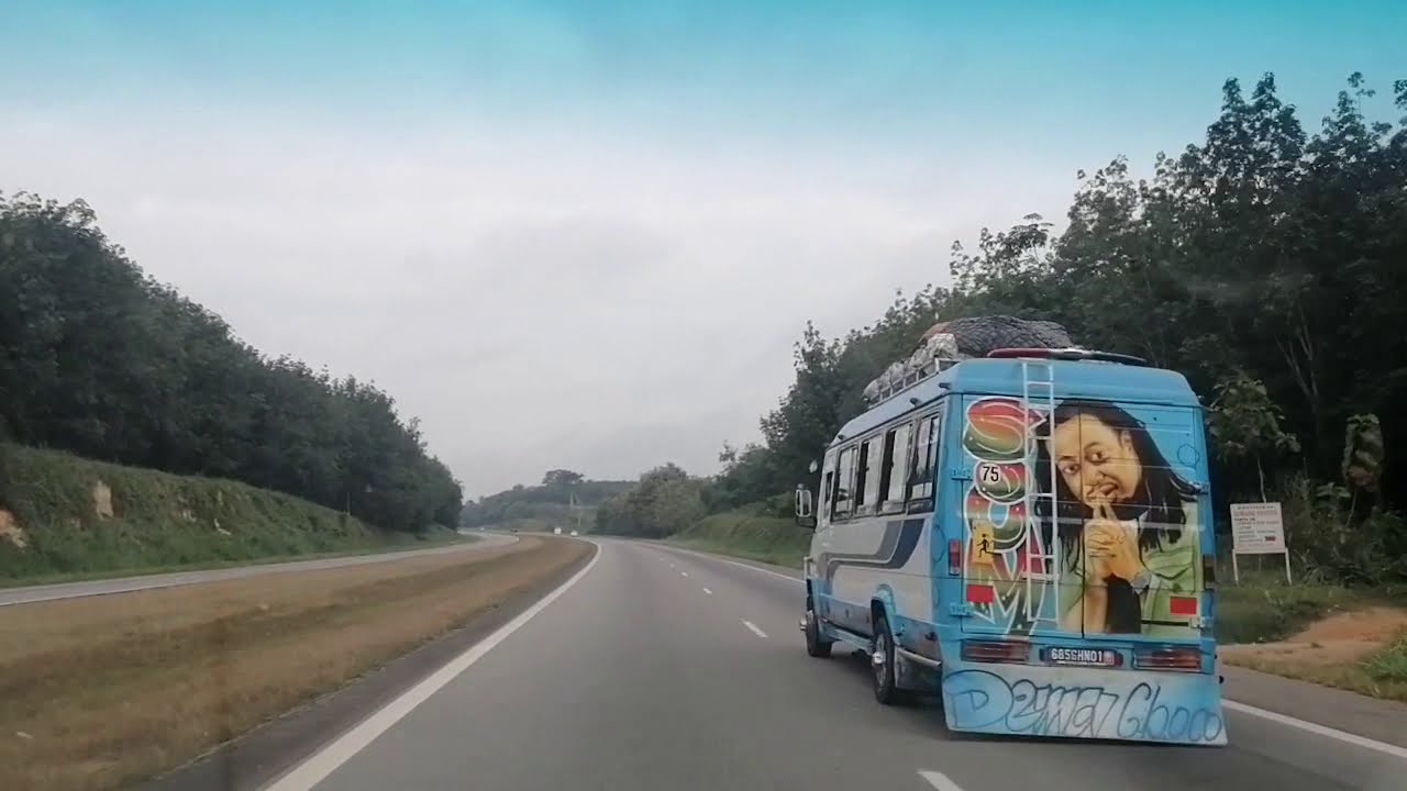 Driving along the autoroute from Abidjan to Toumodi in Cote D'Ivoire.