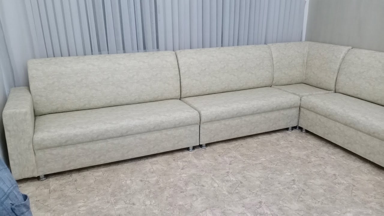 Carpet/ Curtains/ Wall Paper/ Venetion Blinds/ zebra 