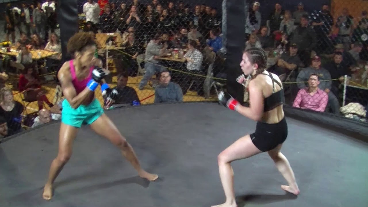 MoreMMA Classic XIV Brittney Cloudy vs Savanna Tarver 1-27-18