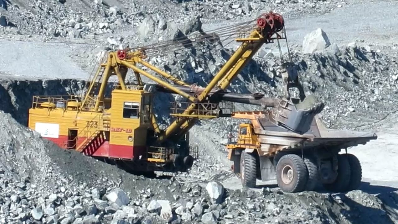 «Тяжелая техника» БелАЗ-7513, Экскаваторы ЭКГ-8И, ЭКГ-10