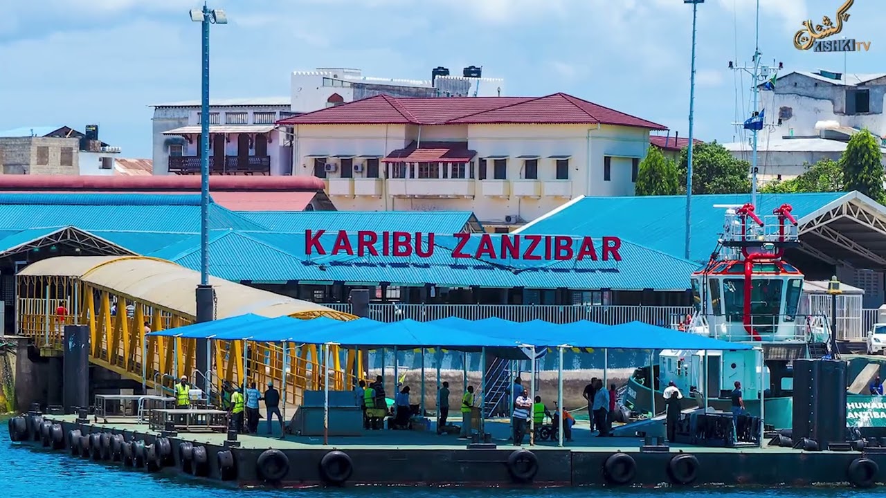 MARUFUKU KUVAA NGUO FUPI, KULA MCHANA HADHARANI ZANZIBAR