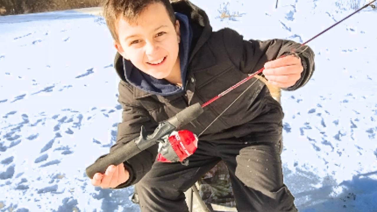 I tried ice fishing!