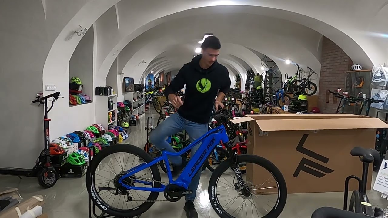 Vybalení nového kola z krabice
