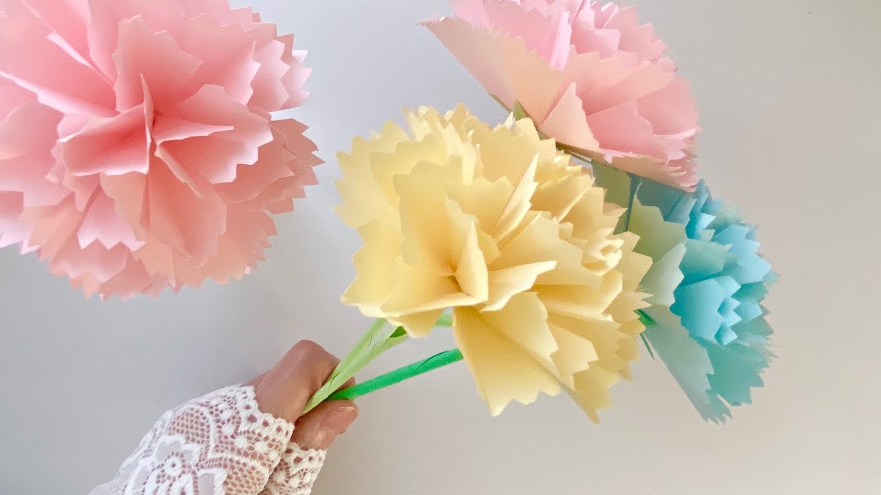 A4コピー用紙で作るカーネーション ／Carnation made from A4 color paper