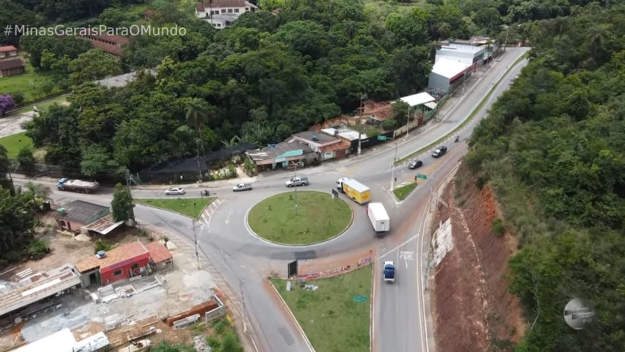 IMAGEM NUNCA VISTA RODOANEL DE BH PASSANDO NA CIDADE IBIRITE MINAS GERAIS BRASIL.