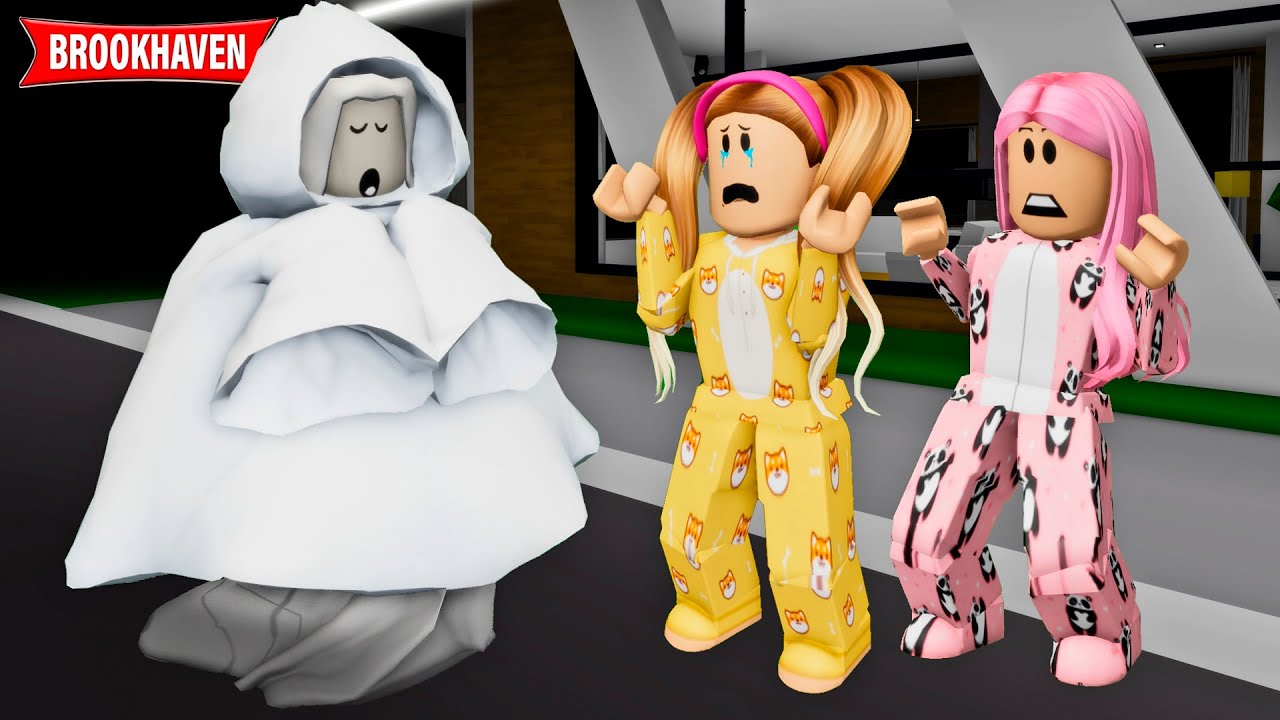 A BABÁ FANTASMA! Historinha Brookhaven ROBLOX