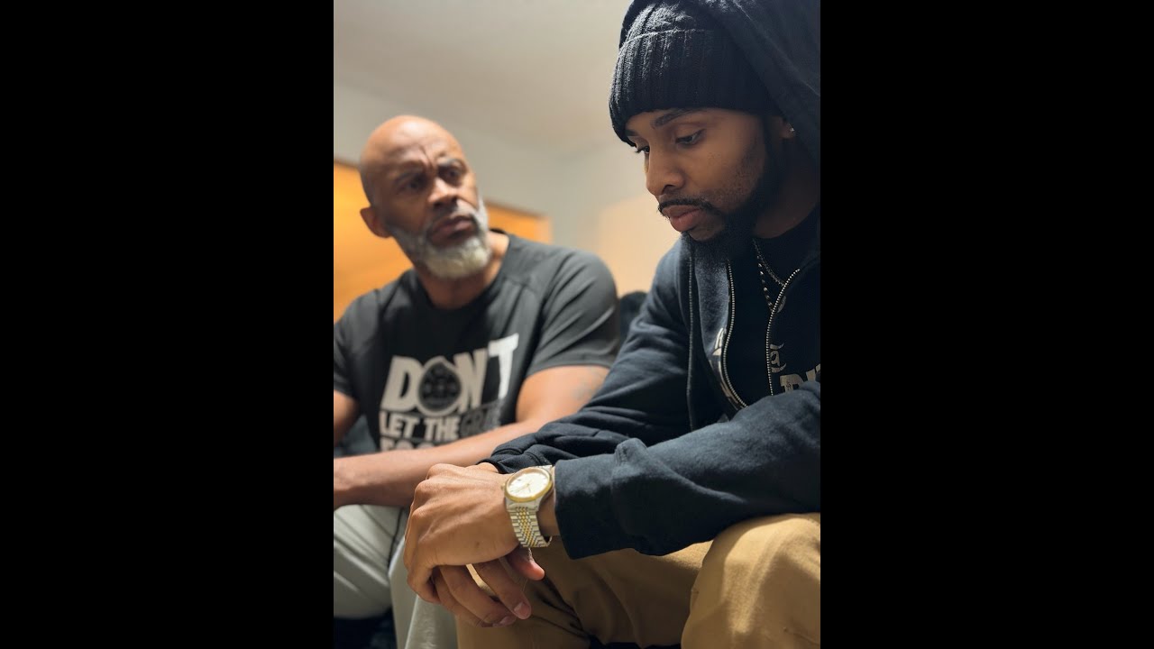 When Hollywood and Melisa's father come at Trill from both angles about Eazie!