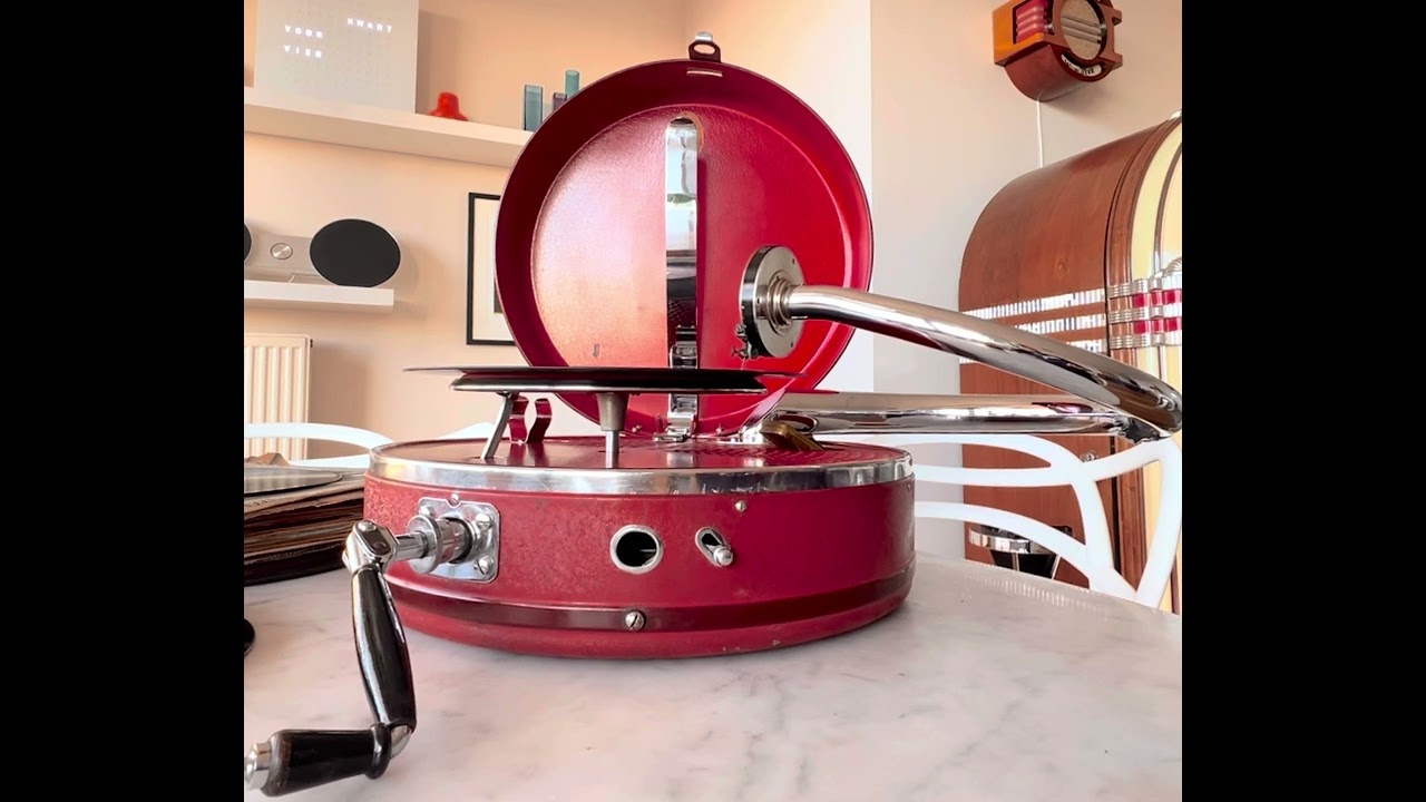 Odeon lindström AG vadasz system grammophon blue skies tango ART DECO