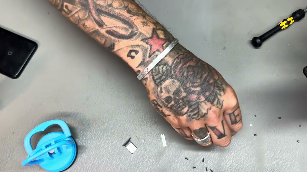 Google Pixel 4a Akku tauschen 🔋 | Schritt-für-Schritt Reparatur