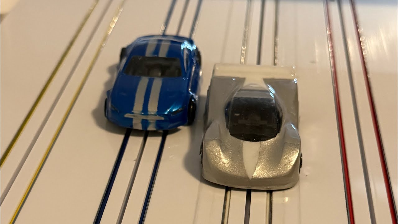 ￼1/23/26 chitchatting scooting a few cars around the track just enjoying the hobby friends ￼￼