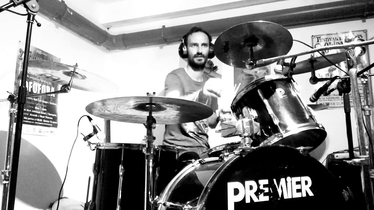 Scars on Broadway Daron Malakian - Funny drum cover