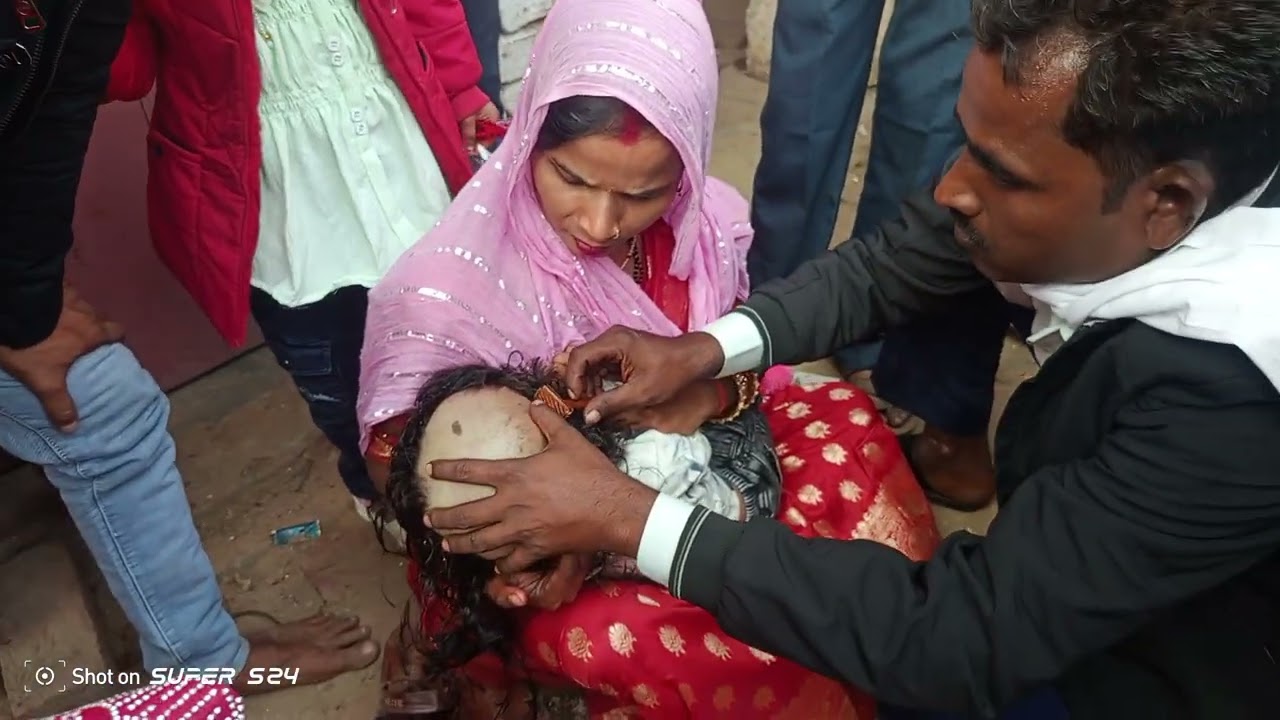 Mere beta ka mundan ho raha hai sabko bahut Khushi Hui Hai badhai ho 🙏🙏🙏🙏🙏🙏