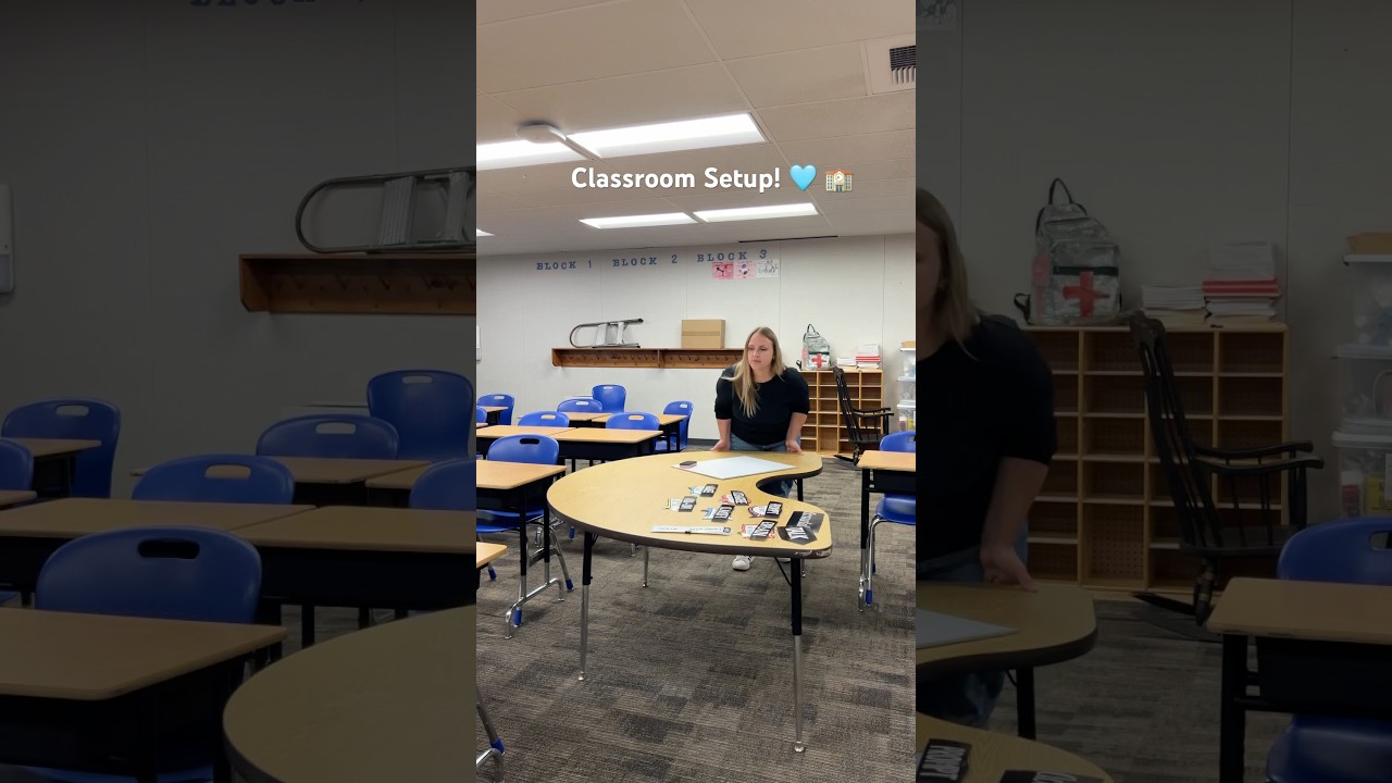 🩵 🏫 Setting up my classroom desks! #teachershorts #teacherlife #comewithme