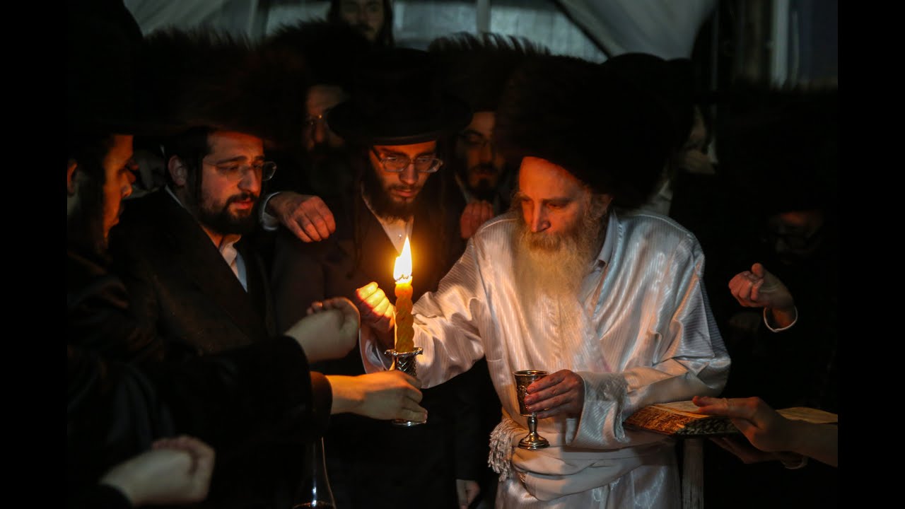רבי יצחק מורגנשטרן בהבדלה מיוחדת בצפת - Rabbi Yitzchak Morgenstern