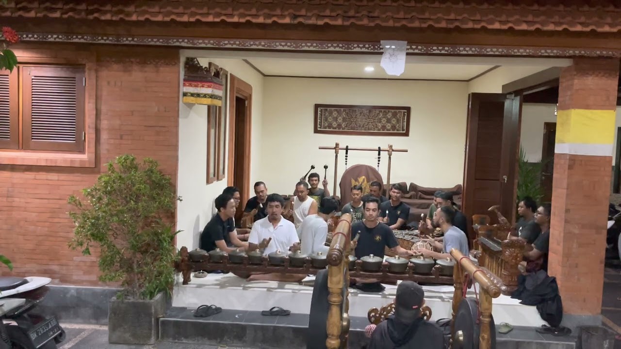 latihan “gending baru” pertemuan pertama