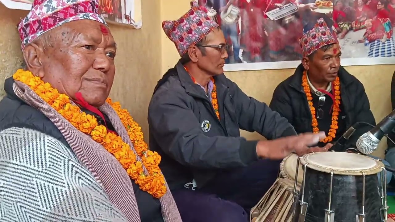 ठैब चोकमा  अष्ट बुध्द भजन को बार्षिक कार्यक्रममा नेवारी लोक भजन ।