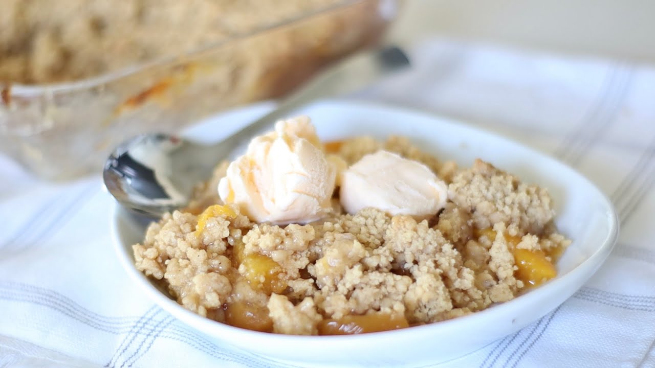 Quick PEACH COBBLER CRUMBLE Recipe | Perfect last minute Thanksgiving Desert