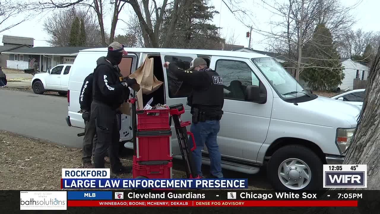 Illinois State Police SWAT vehicles spotted in Rockford neighborhood