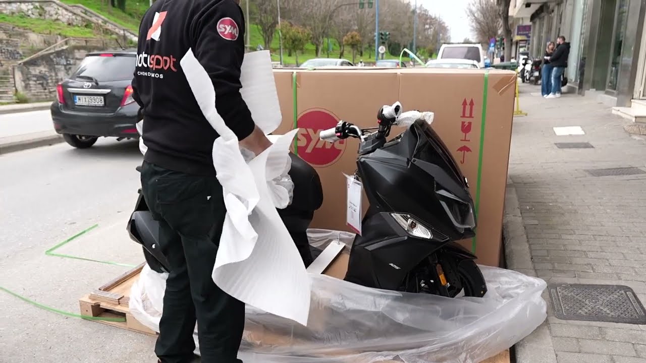 SYM JET 14 scooter 2024 - Unboxing