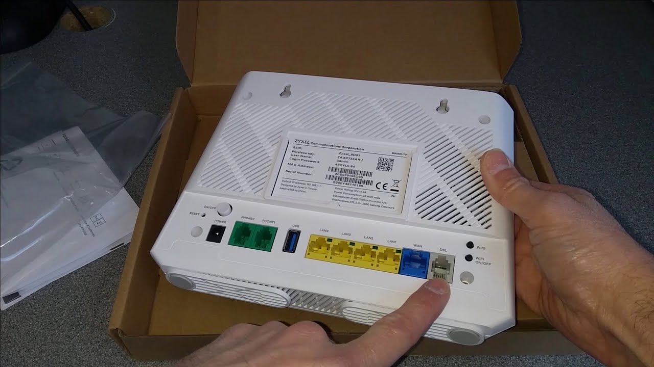 Zyxel DX3301-T0 Router - Quick look.